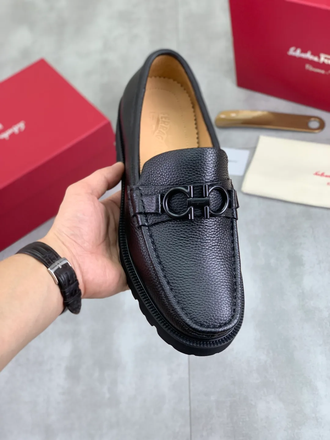 Men's men's shoes 💰P542 new high quality [Ferragamo/Ferragamo] latest model original imported calfskin, imported cowhide lining + original luxury metal buckle + original combination outsole Comparison without pressure Code number: 38-44 (45 customized)